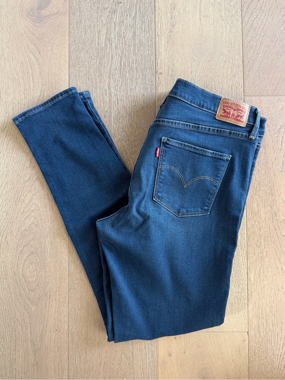 Levi’s Women’s 311 Shaping Skinny Jeans Denim